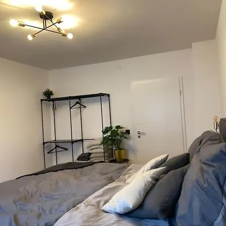 Schoene 2 Kingsize-bett Apartamento *