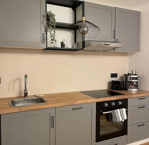 Schoene 2 Kingsize-bett شقة *