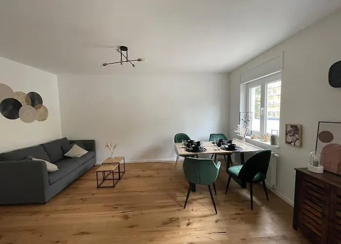 Schoene 2 Kingsize-bett Appartement