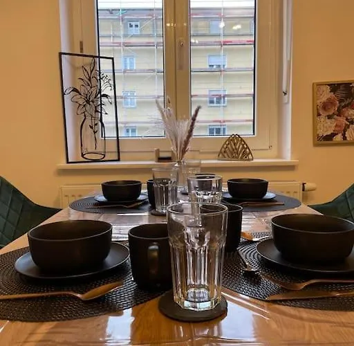 Schoene 2 Kingsize-bett * اوغسبورغ