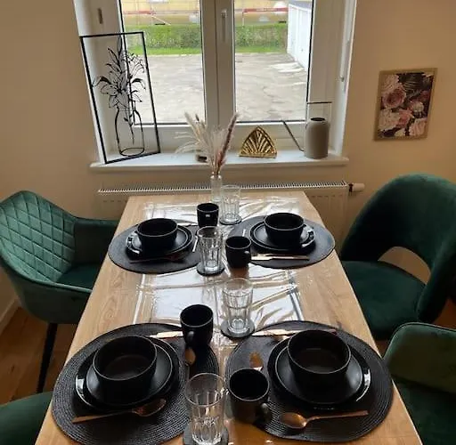 Schoene 2 Kingsize-bett Appartement Augsbourg